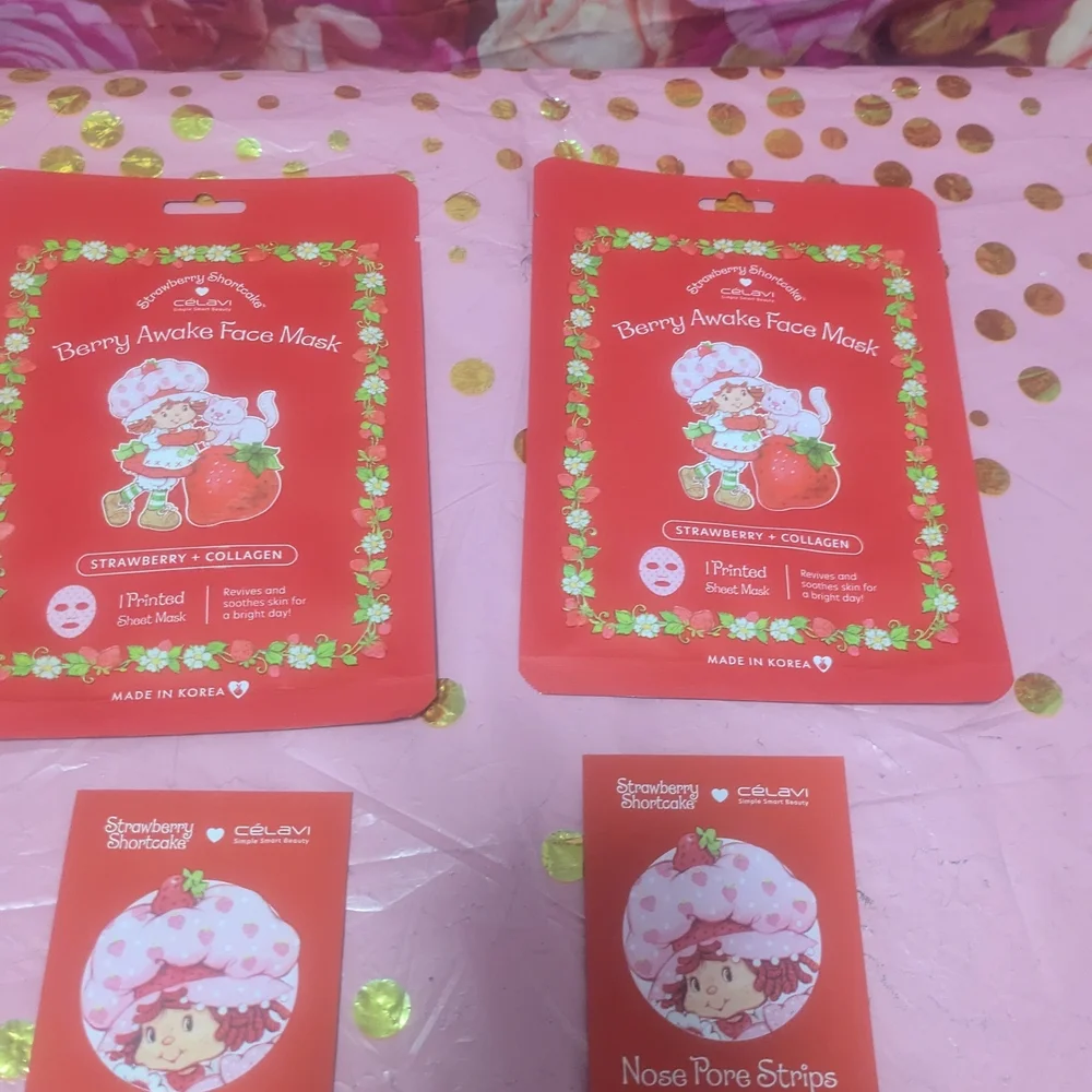 Berry Awake Face Mask Set - Red